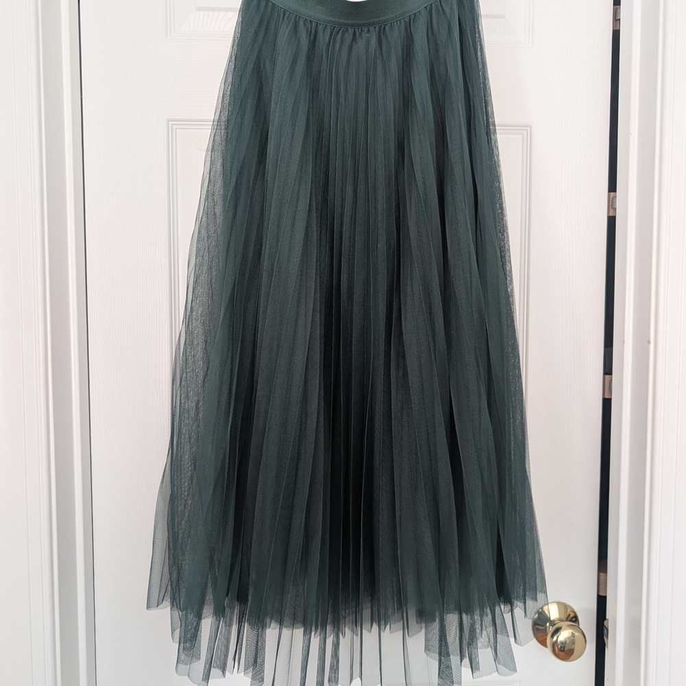 Elegant Dark Green Tulle Skirt